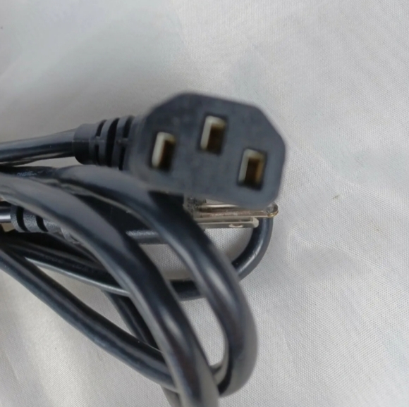 Longwell LS-13L Power Cord E55349 10A 125V - Picture 2 of 3